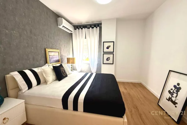 Shtepi ne shitje Apartament ne Tirane, 2+1, Mobilimi E mobiluar, Pagesa 259,000  Euro.