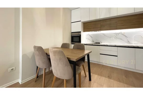 Shtepi ne shitje Apartament ne Tirane, 1+1, Mobilimi E mobiluar, Pagesa 155,000  Euro.