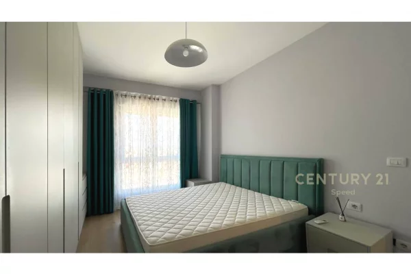 Shtepi ne shitje Apartament ne Tirane, 1+1, Mobilimi E mobiluar, Pagesa 155,000  Euro.