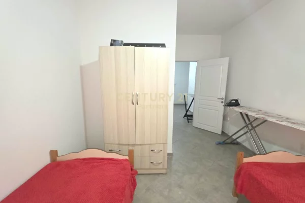 Shtepi ne shitje Apartament ne Tirane, 2+1, Mobilimi E mobiluar, Pagesa 190,000  Euro.