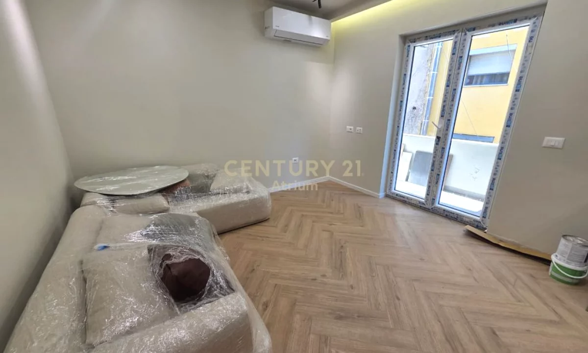 Shtepi me qera Apartament ne Tirane, 1+1, Mobilimi E mobiluar, Pagesa 60,000  Leke.
