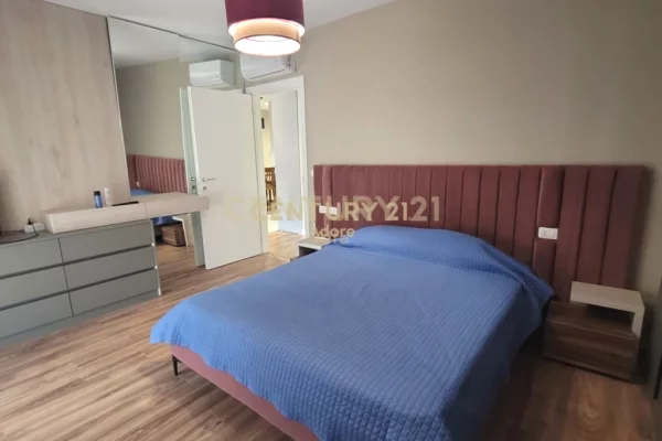Shtepi me qera Apartament ne Tirane, 2+1, Mobilimi E mobiluar, Pagesa 800  Euro.