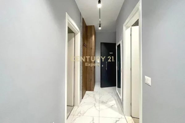 Shtepi me qera Apartament ne Tirane, 2+1, Mobilimi E mobiluar, Pagesa 75,000  Leke.