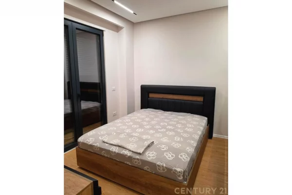 Shtepi me qera Apartament ne Tirane, 1+1, Mobilimi E mobiluar, Pagesa 600  Euro.