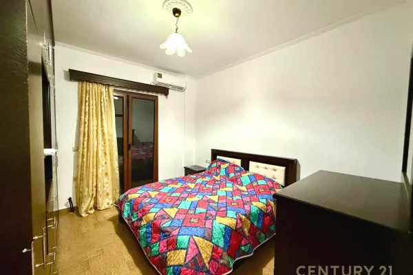 Shtepi ne shitje Vila Luksoze ne Sarande, 7+1, Mobilimi E mobiluar, Pagesa 550,000  Euro.