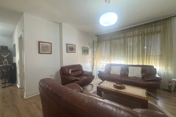 Shtepi ne shitje 2+1 ne Tirane - 244,000 Euro