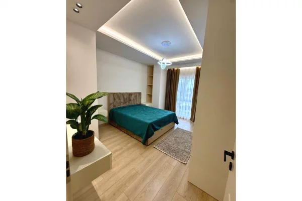 Shtepi me qera Apartament ne Tirane, 1+1, Mobilimi E mobiluar, Pagesa 80,000  Leke.