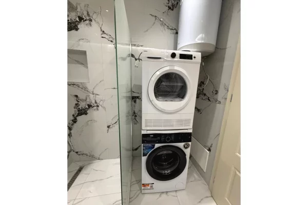 Shtepi me qera Apartament ne Tirane, 1+1, Mobilimi E mobiluar, Pagesa 80,000  Leke.