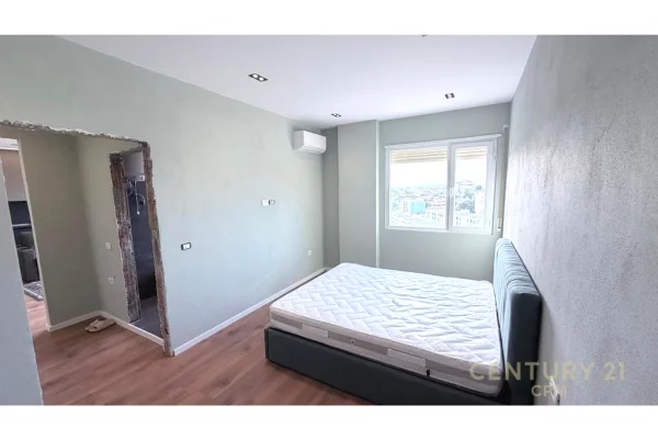 Shtepi ne shitje Apartament ne Tirane, 1+1, Mobilimi E mobiluar, Pagesa 107,000  Euro.