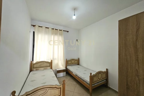 Shtepi me qera Apartament ne Tirane, 2+1, Mobilimi E mobiluar, Pagesa 430  Euro.