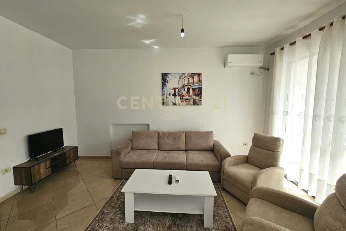 Shtepi me qera Apartament ne Tirane, 2+1, Mobilimi E mobiluar, Pagesa 430  Euro.