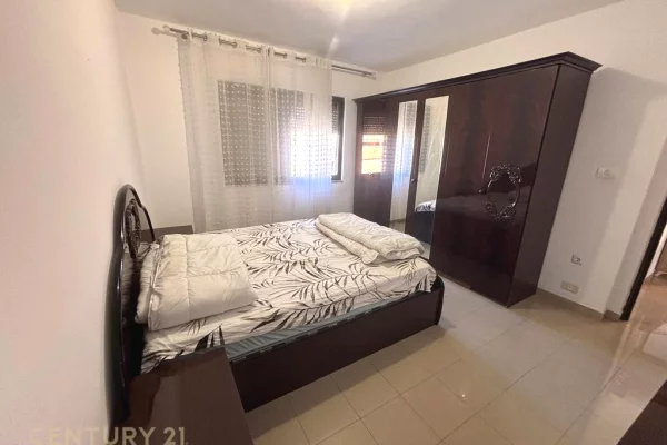Shtepi me qera Apartament ne Tirane, 2+1, Mobilimi E mobiluar, Pagesa 65,000  Leke.