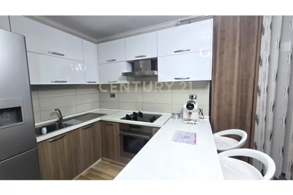 Shtepi me qera Apartament ne Tirane, 1+1, Mobilimi E mobiluar, Pagesa 60,000  Leke.