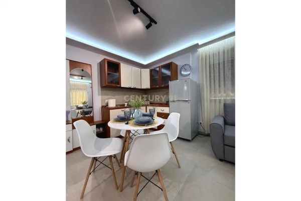 Shtepi ne shitje Apartament ne Durres, 1+1, Mobilimi E mobiluar, Pagesa 155,000  Euro.