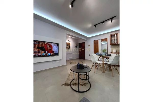 Shtepi ne shitje Apartament ne Durres, 1+1, Mobilimi E mobiluar, Pagesa 155,000  Euro.