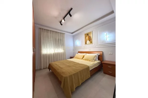 Shtepi ne shitje Apartament ne Durres, 1+1, Mobilimi E mobiluar, Pagesa 155,000  Euro.
