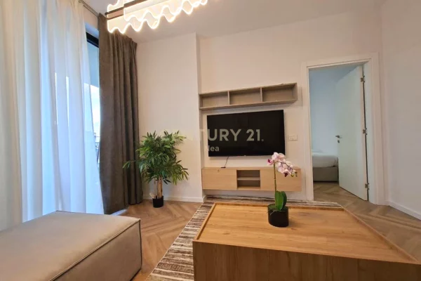 Shtepi ne shitje Apartament ne Tirane, 1+1, Mobilimi E mobiluar, Pagesa 187,500  Euro.