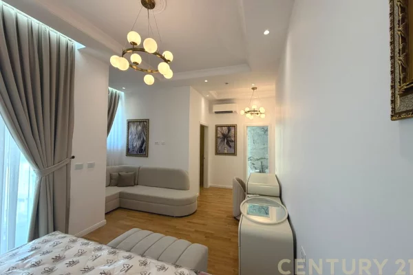 Shtepi me qera Vila Luksoze ne Tirane, 5+1, Mobilimi E mobiluar, Pagesa 3,500  Euro.