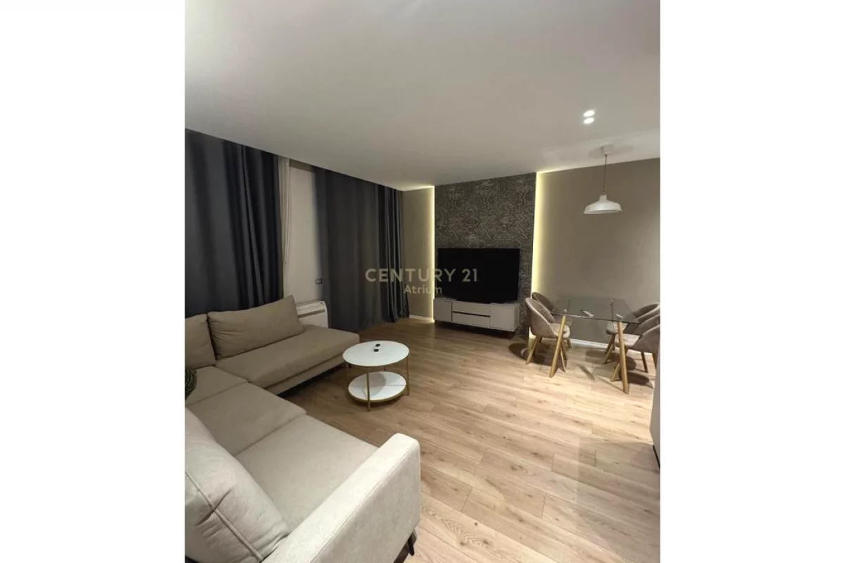 Shtepi ne shitje Apartament ne Tirane, 2+1, Mobilimi E mobiluar, Pagesa 16,000,000  Leke.