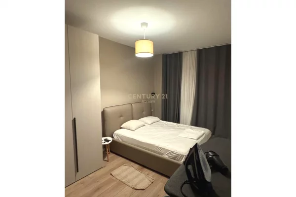 Shtepi ne shitje Apartament ne Tirane, 2+1, Mobilimi E mobiluar, Pagesa 16,000,000  Leke.