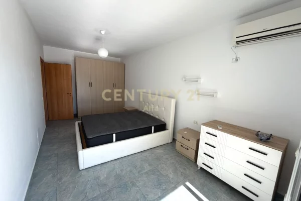 Shtepi me qera Apartament ne Tirane, 1+1, Mobilimi E mobiluar, Pagesa 550  Euro.