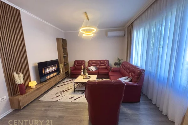 Shtepi me qera Apartament ne Tirane, 2+1, Mobilimi E mobiluar, Pagesa 90,000  Leke.