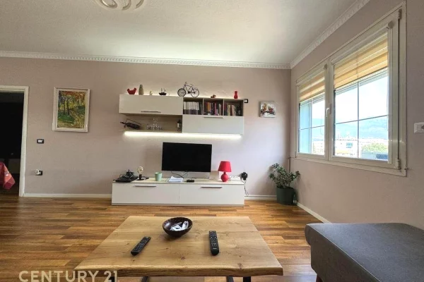 Shtepi me qera Apartament ne Tirane, 1+1, Mobilimi E mobiluar, Pagesa 700  Euro.