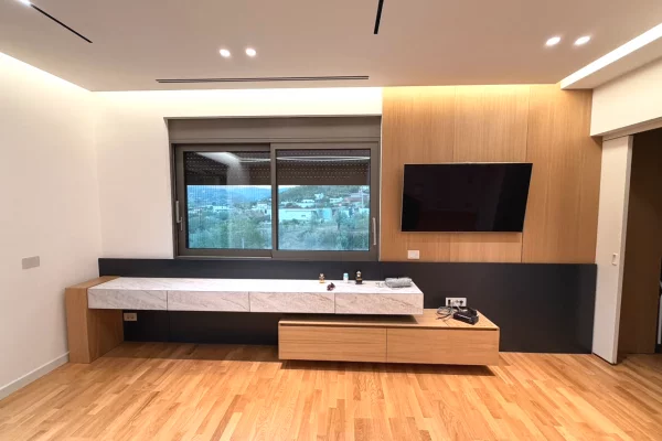 Shtepi ne shitje Vila Luksoze ne Tirane, 3+1, Mobilimi E mobiluar, Pagesa 1,600,000  Euro.