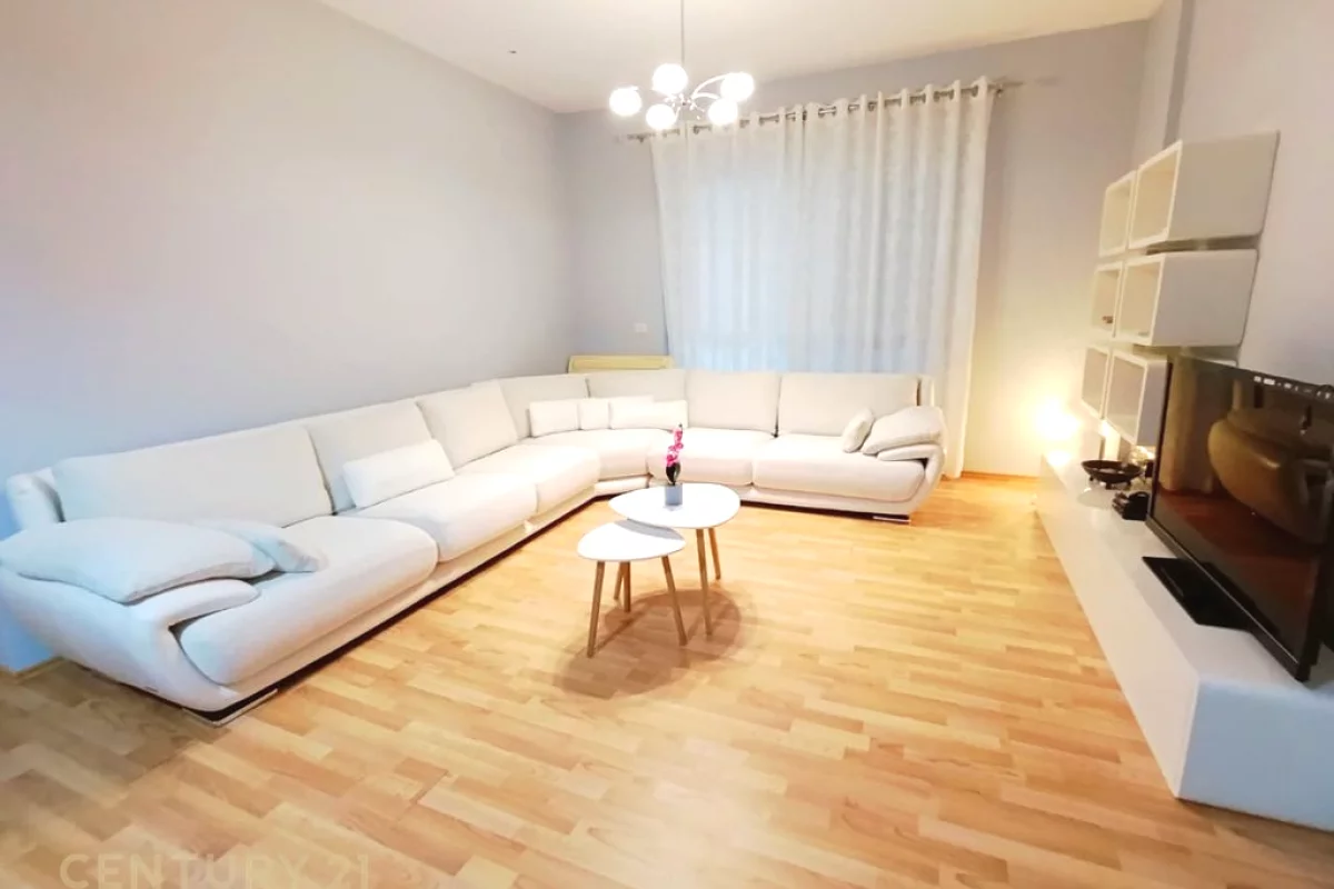 Shtepi me qera Apartament ne Tirane, 2+1, Mobilimi E mobiluar, Pagesa 80,000  Leke.