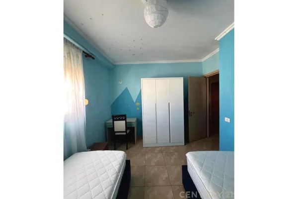 Shtepi me qera Apartament ne Tirane, 2+1, Mobilimi E mobiluar, Pagesa 650  Euro.