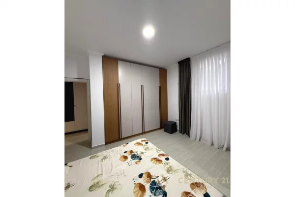 Shtepi ne shitje Apartament ne Tirane, 2+1, Mobilimi E mobiluar, Pagesa 160,000  Euro.