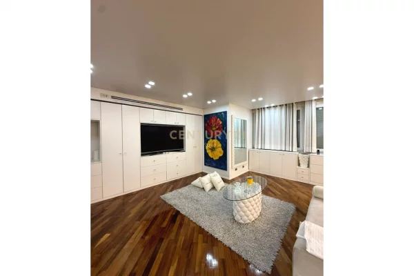 Shtepi ne shitje 1+1 ne Tirane - 200,000 Euro