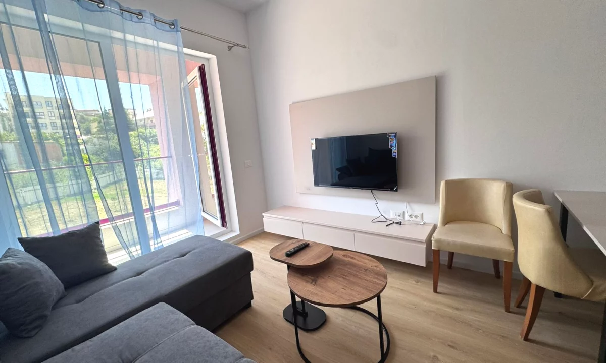 Shtepi me qera Apartament ne Tirane, 1+1, Mobilimi E mobiluar, Pagesa 55,000  Leke.