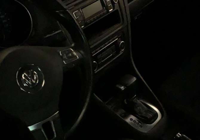 Volkswagen Golf 6 viti 2011 2.5 benzine me pak km cmontohet per pjese