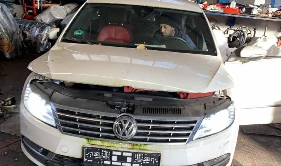 Volkswagen Passat CC viti 2013 me 105,000 km i sapoardhur nga Gjermania. Cmontohet per pjese kembimi