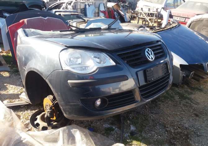 Volkswagen Polo viti 2008, cmontohet per pjese kembimi.