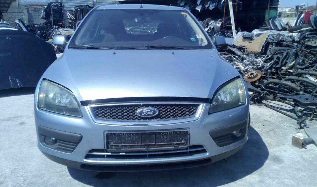 Ford Focus viti 2006 benzine, cmontohet per pjese kembimi.