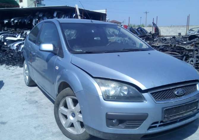 Ford Focus viti 2006 benzine, cmontohet per pjese kembimi.