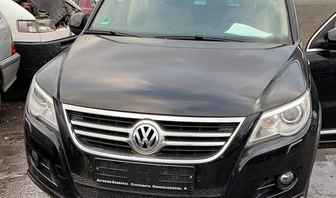 Volkswagen Tiguan R-Line me 98,000 KM i sapoardhur nga Gjermania. Cmontohet per pjese kembimi, me 0 