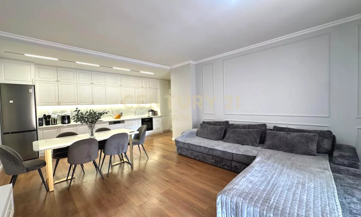Shtepi me qera Apartament ne Tirane, 2+1, Mobilimi E mobiluar, Pagesa 1,050  Euro.