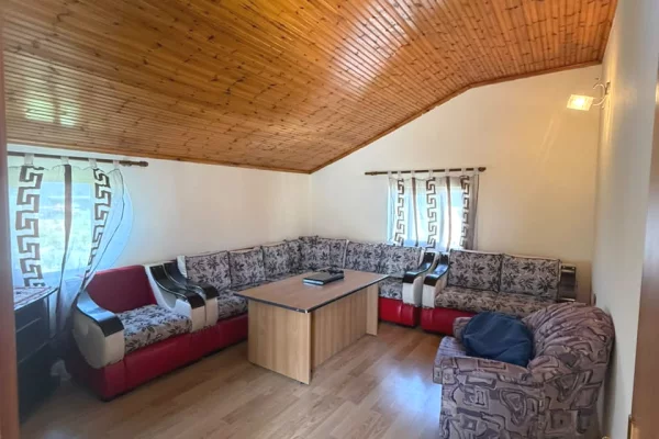 Apartment 2+1 me qera
