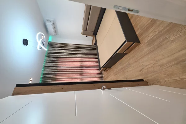 Shtepi me qera Apartament ne Tirane, 1+1, Mobilimi E mobiluar, Pagesa 60,000  Leke.