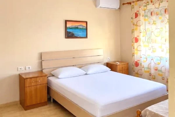 Shtepi me qera Apartament ne Tirane, 1+1, Mobilimi E mobiluar, Pagesa 55,000  Leke.