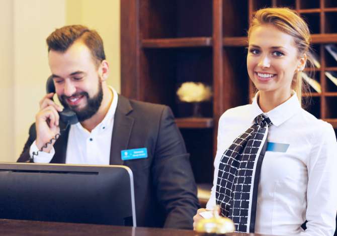 Offerte di lavoro a Alessio, Profession Recepsionist/e  , , Pagamento Trattabile.