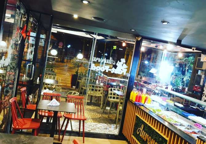 Offerte di lavoro a Tirana, Profession Kamarier/e dhe punonjes/e per fastfood , , Pagamento Trattabile.