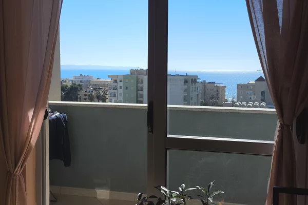 Shtepi ne shitje Apartament ne Durres, 2+1, Mobilimi E mobiluar, Pagesa 130,000  Euro.