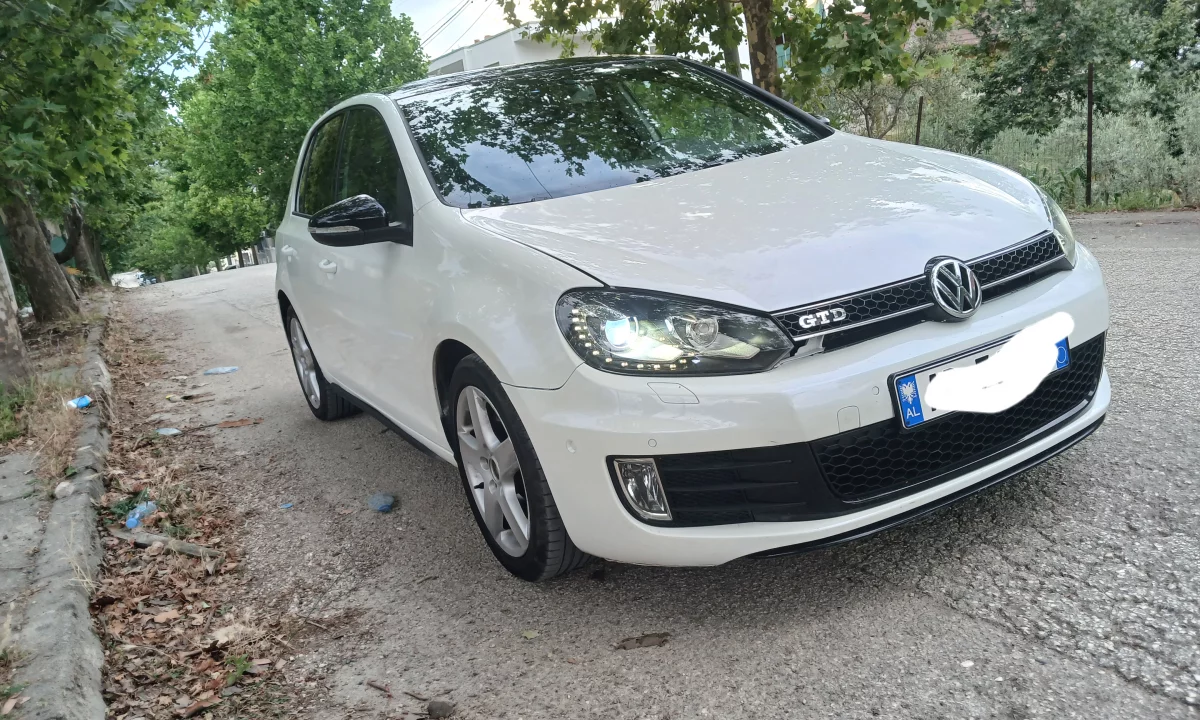 Cars for sale in Tirana, Volkswagen, 2012 Diesel,Kambio Automatik Payment 7,000  Euro.