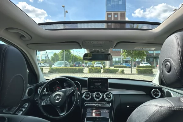 Cars for sale in Tirana, Mercedes-Benz, 2015 Diesel,Kambio Automatik Payment 10,800  Euro.
