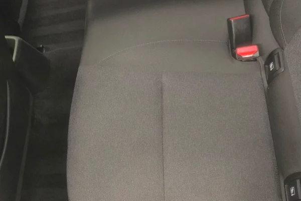Auto in Vendita a Pristina, Renault, 2022 Benzine,Kambio Automatik Pagamento 15,700  Euro.