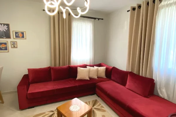 Shtepi me qera 1+1 ne Tirane - 50,000 Leke